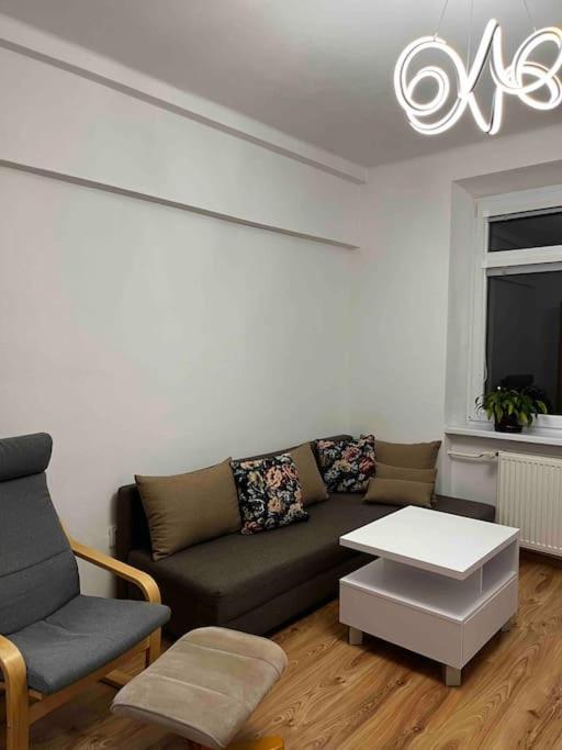 Rodinny Apartman Nedaleko Centra Banská Bystrica Exterior foto